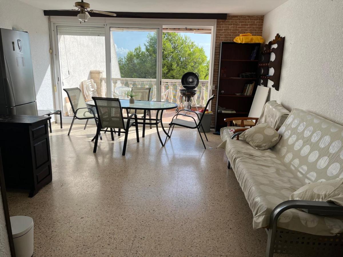 Apartamento Aventura Салоу Екстер'єр фото