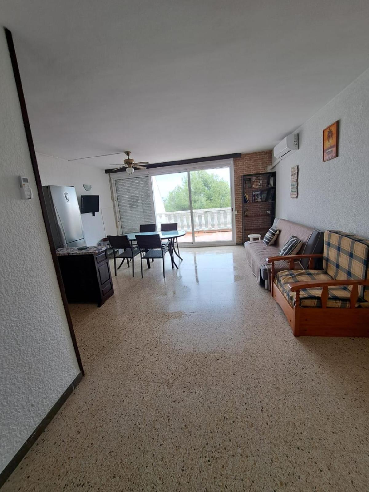 Apartamento Aventura Салоу Екстер'єр фото